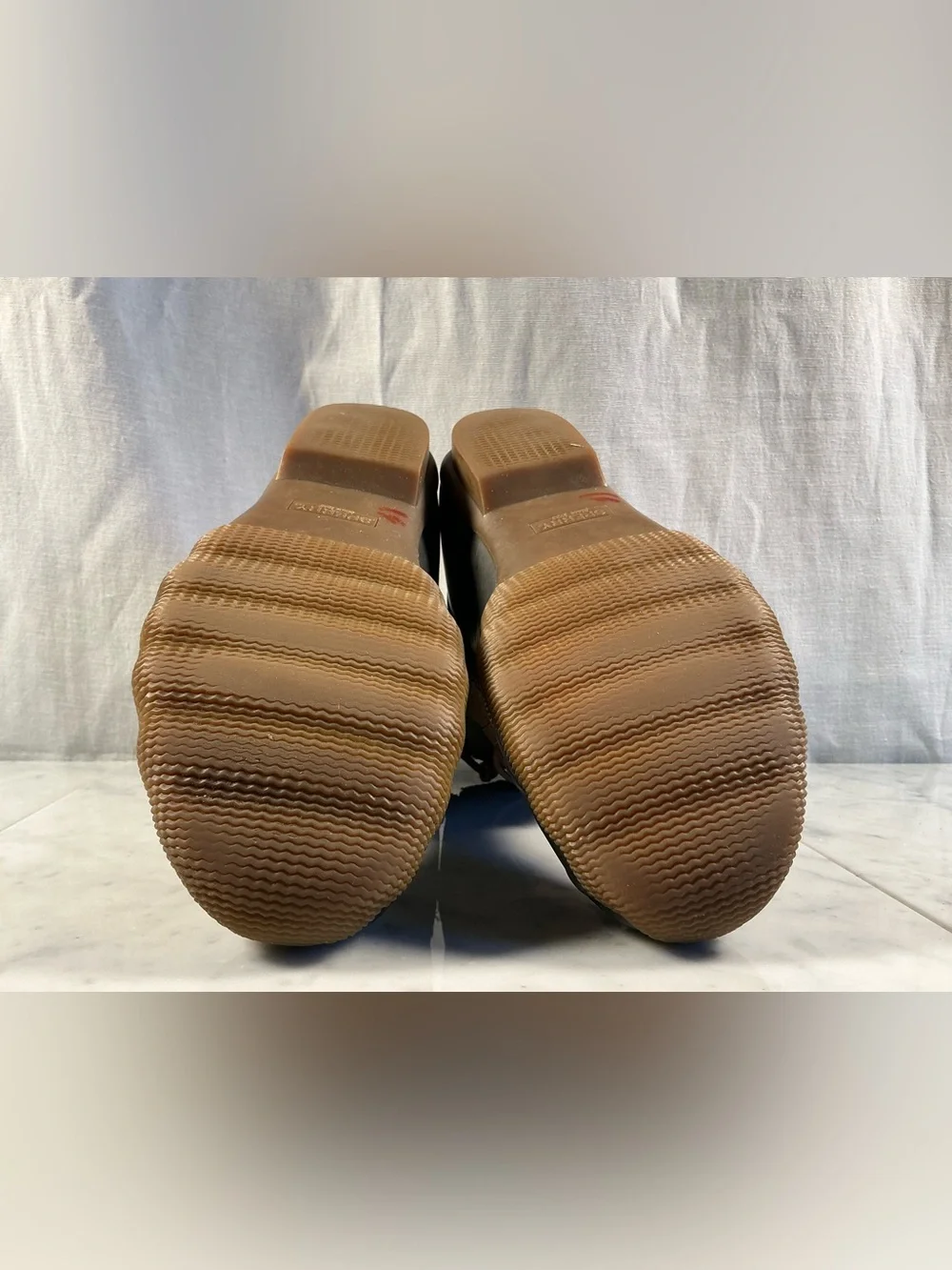 Sorel “Hi-Line” Chelsea Boot Size 6.5M, 8.5W *Excellent